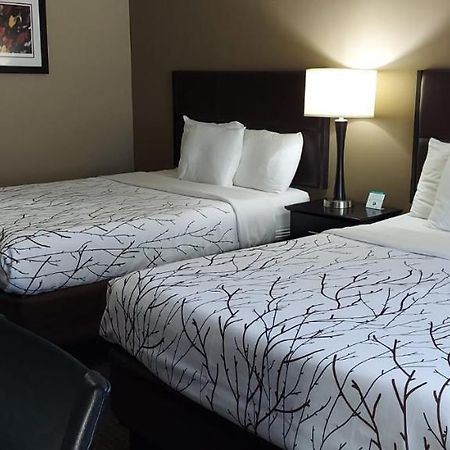 Parkwood Inn & Suites Manhattan Eksteriør bilde