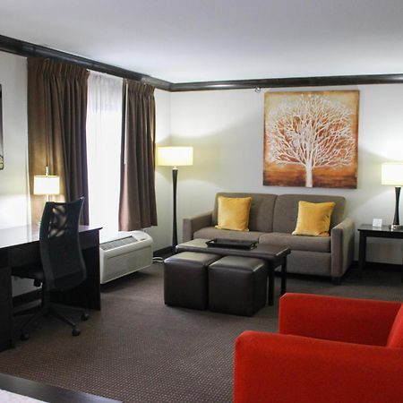 Parkwood Inn & Suites Manhattan Eksteriør bilde