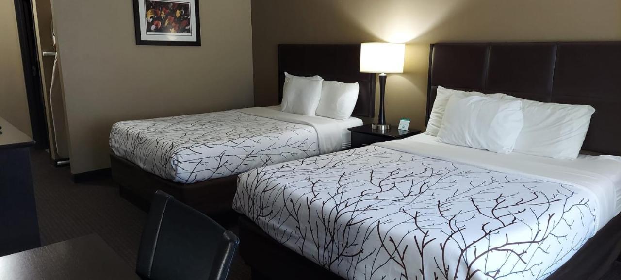 Parkwood Inn & Suites Manhattan Eksteriør bilde