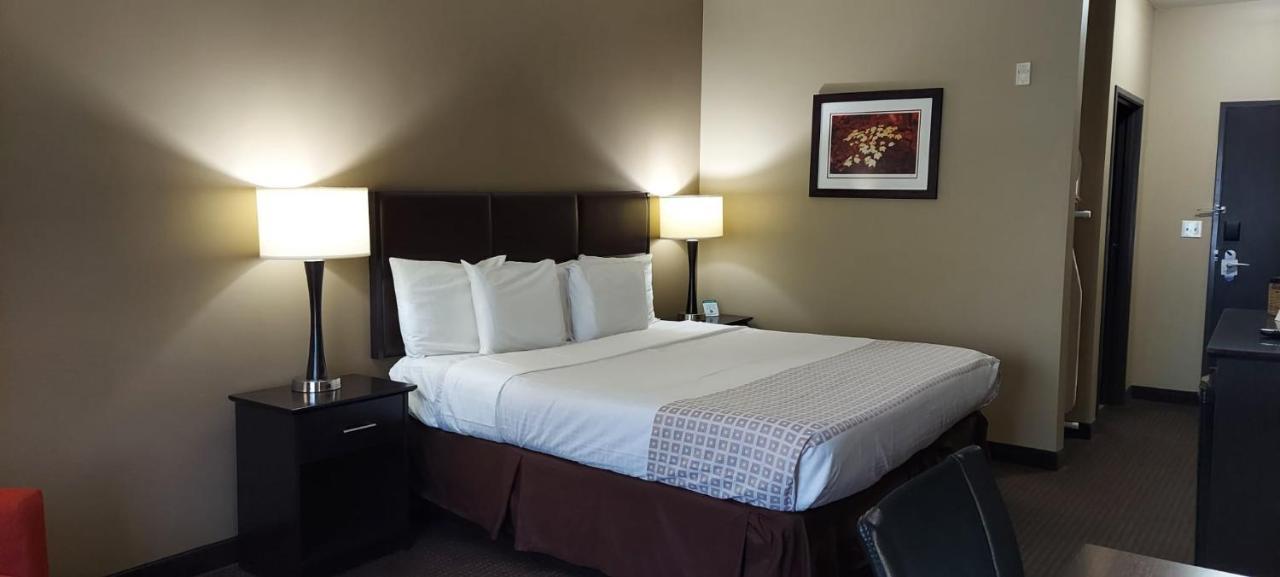 Parkwood Inn & Suites Manhattan Eksteriør bilde