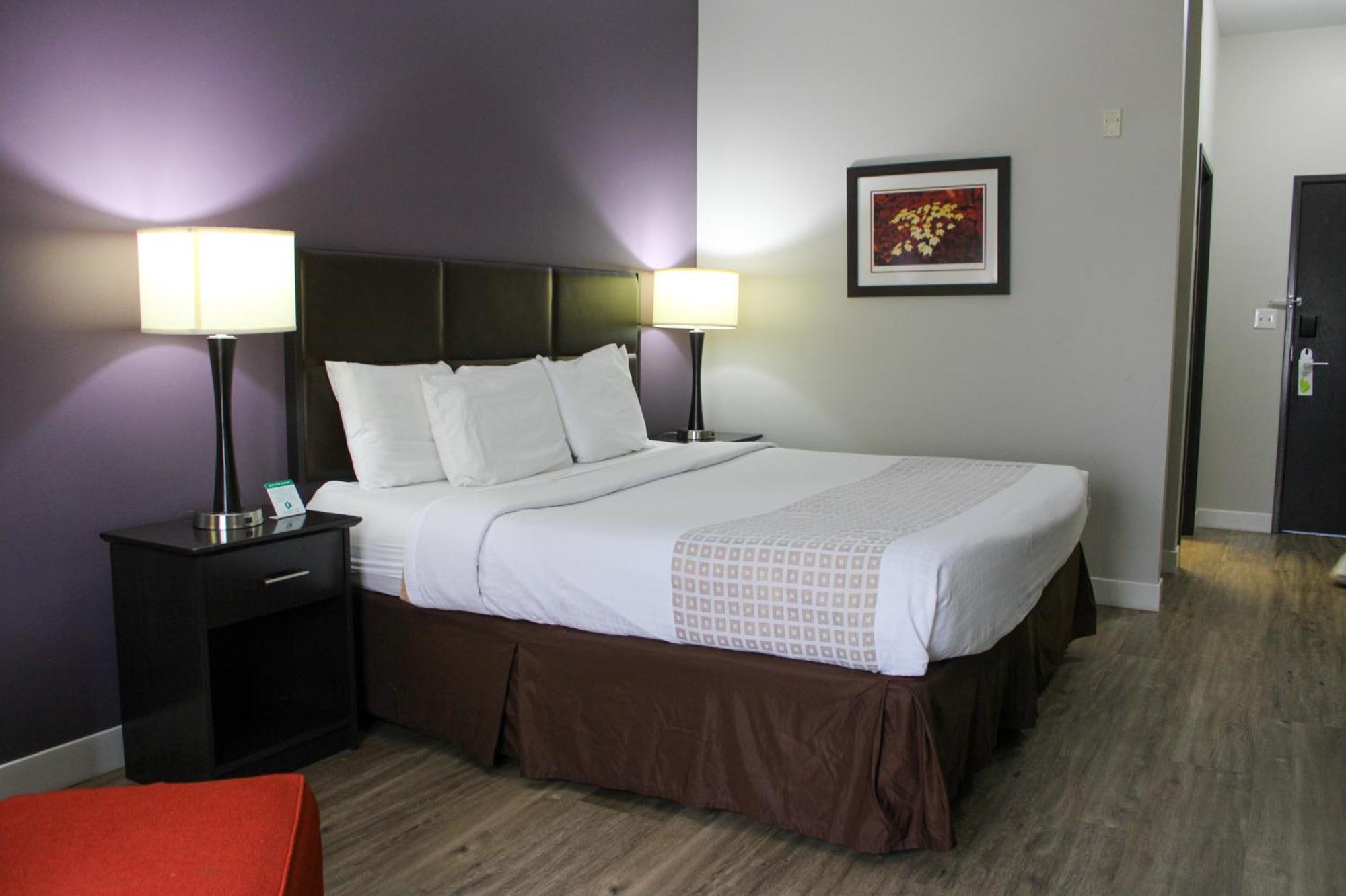 Parkwood Inn & Suites Manhattan Eksteriør bilde
